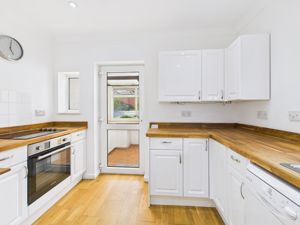 Kitchen alternative view- click for photo gallery